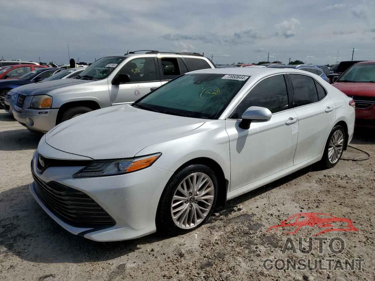 TOYOTA CAMRY 2019 - 4T1B11HK5KU815707