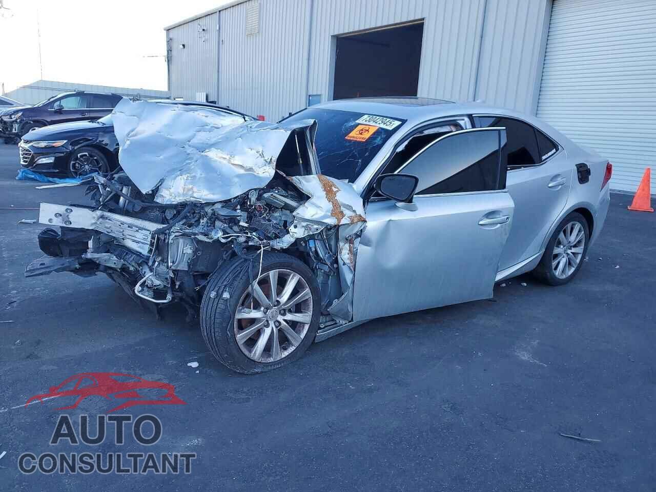 LEXUS IS 2014 - JTHCF1D25E5004437
