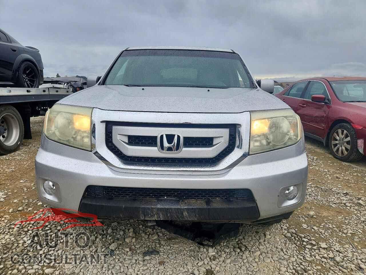 HONDA PILOT 2011 - 5FNYF4H61BB062304