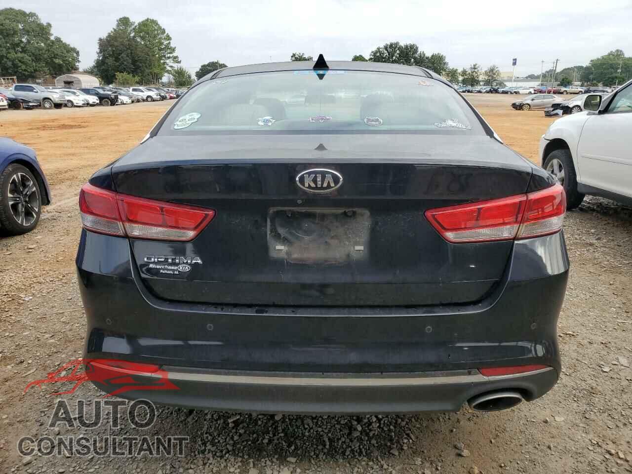 KIA OPTIMA 2018 - 5XXGT4L38JG255577