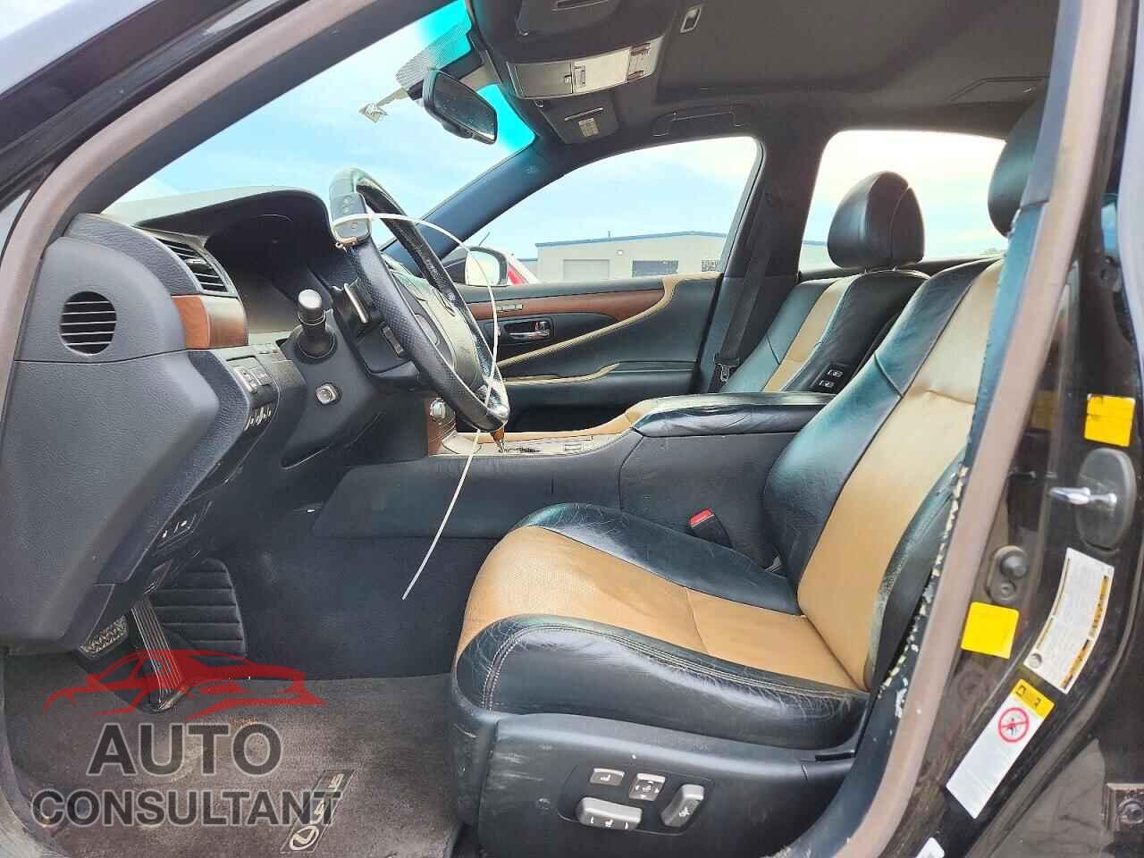 LEXUS LS460 2012 - JTHBL5EF2C5111116