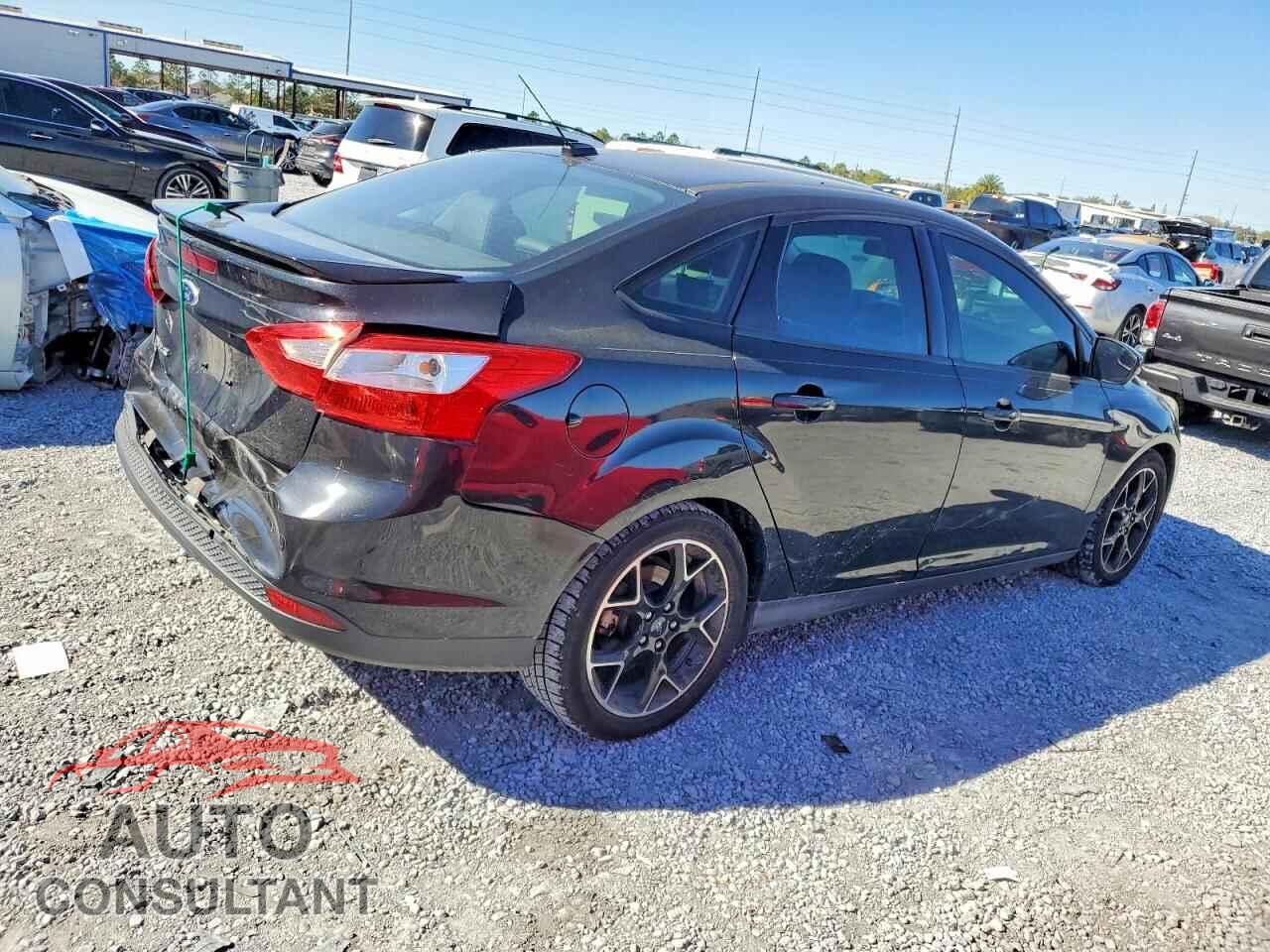 FORD FOCUS 2014 - 1FADP3F2XEL204128