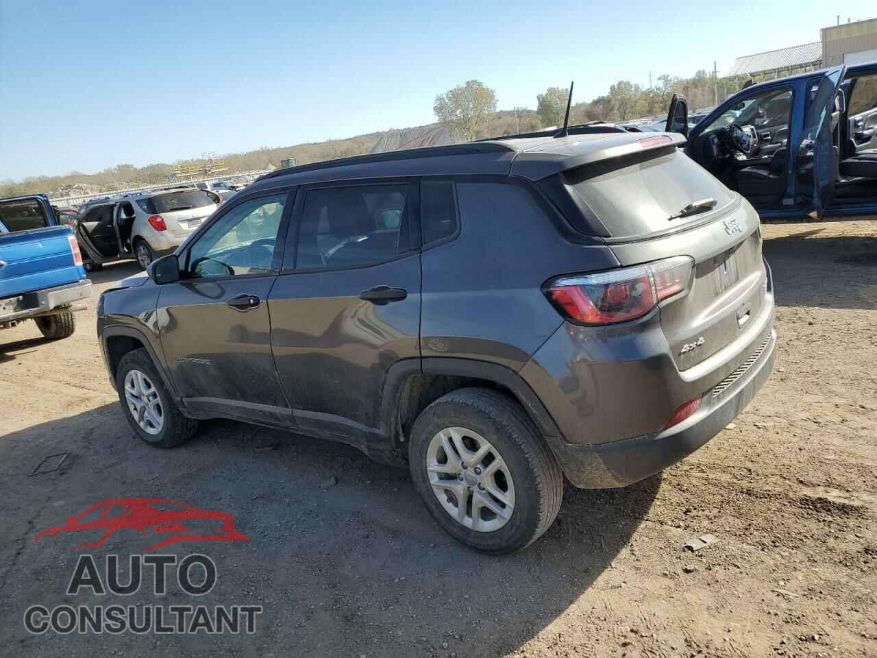 JEEP COMPASS 2018 - 3C4NJDAB2JT307717