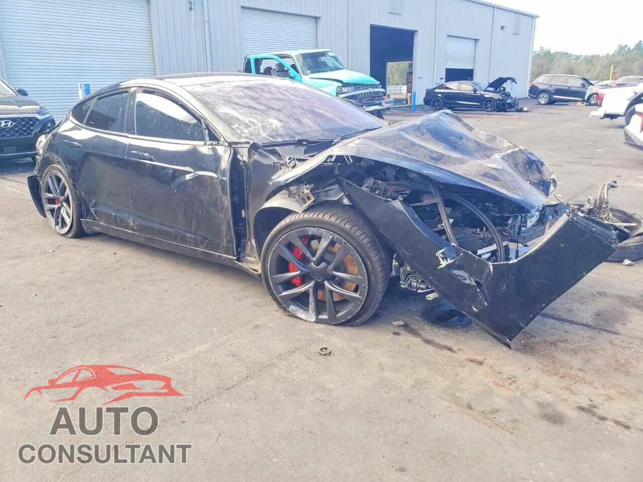 TESLA MODEL S 2023 - 5YJSA1E67PF512455