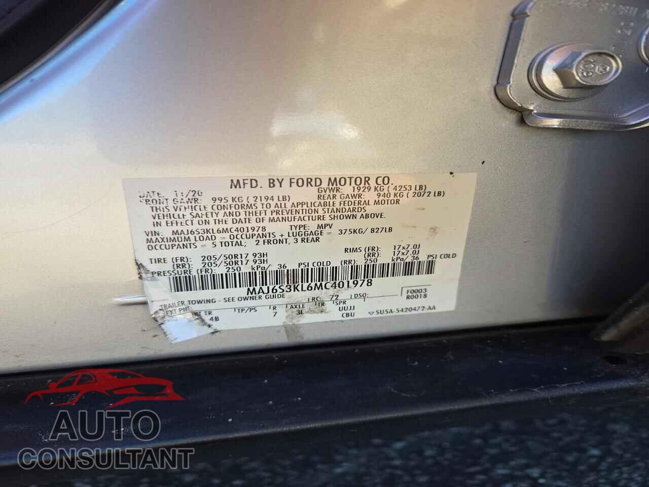 FORD ECOSPORT 2021 - MAJ6S3KL6MC401978