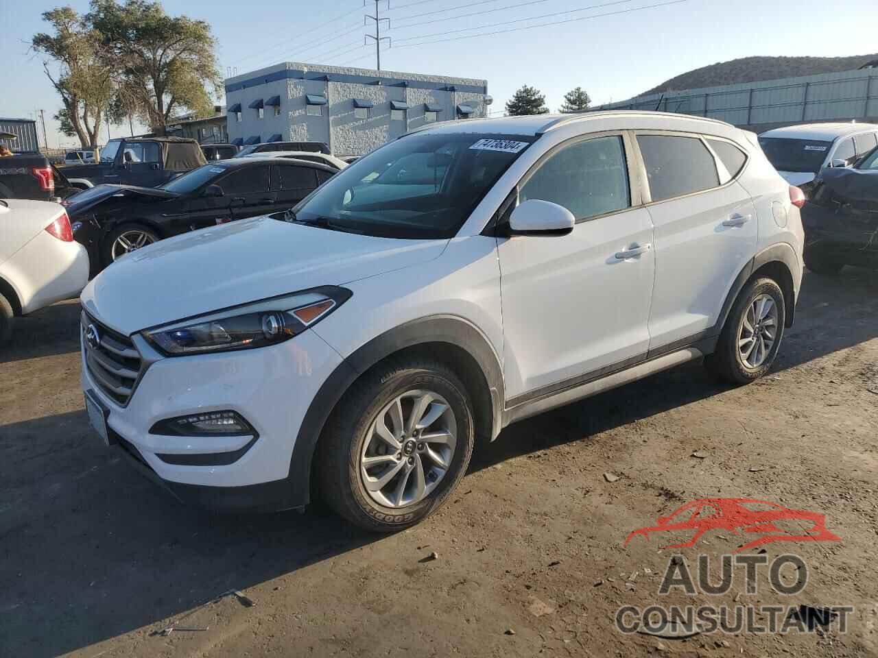 HYUNDAI TUCSON 2017 - KM8J3CA48HU321721