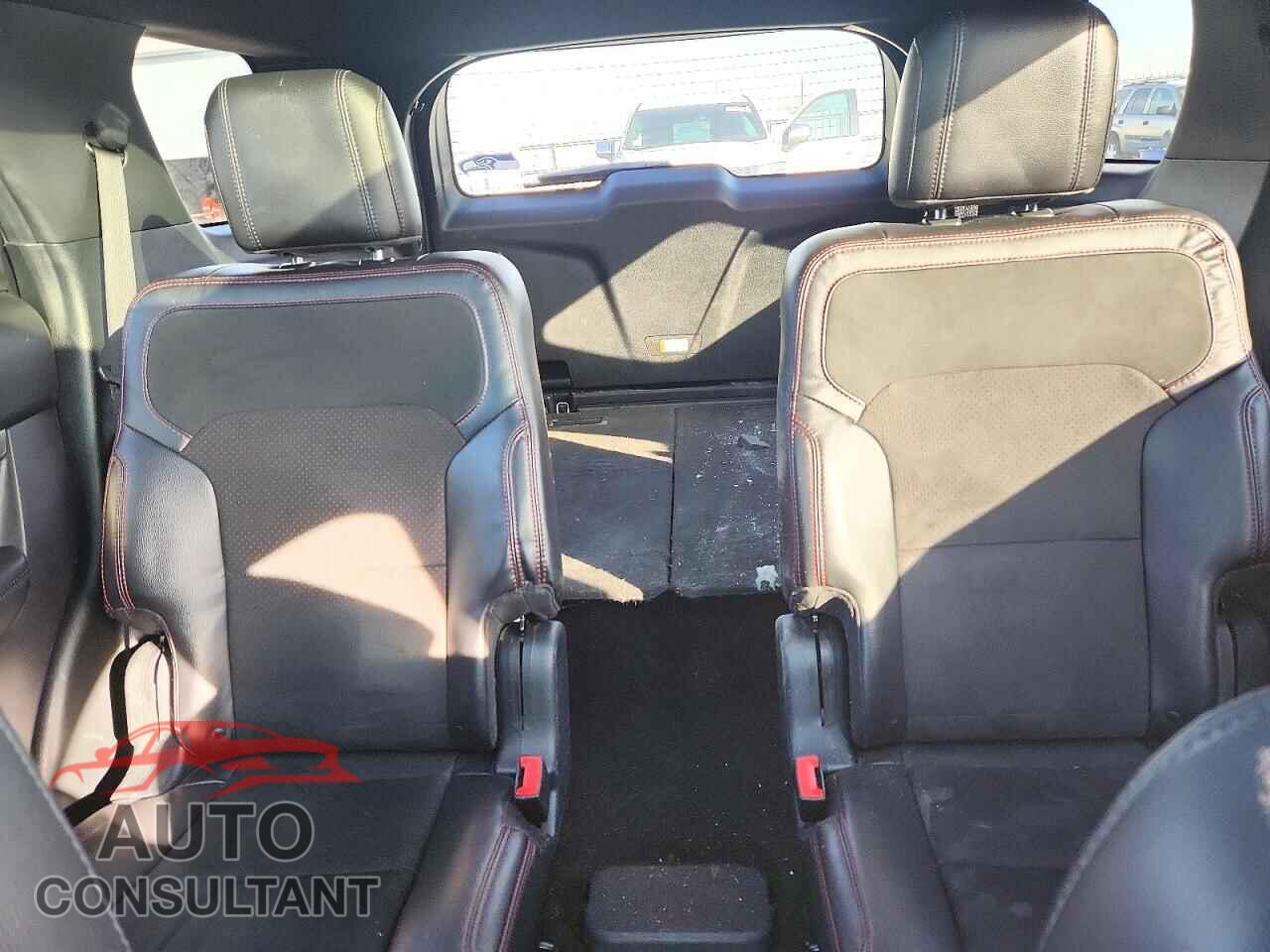 FORD EXPLORER 2019 - 1FM5K8D88KGA86565