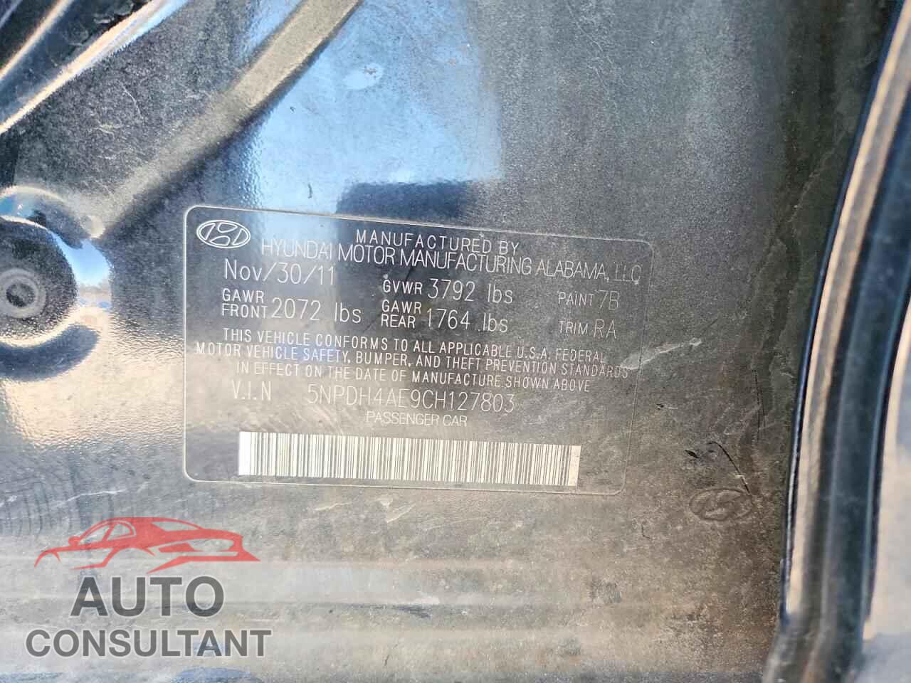 HYUNDAI ELANTRA 2012 - 5NPDH4AE9CH127803