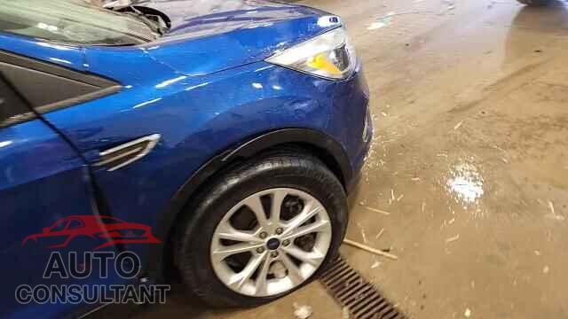 FORD ESCAPE 2017 - 1FMCU9GD1HUB60726
