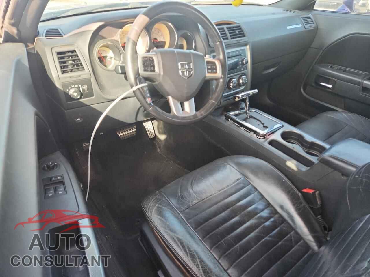 DODGE CHALLENGER 2013 - 2C3CDYBT7DH672182