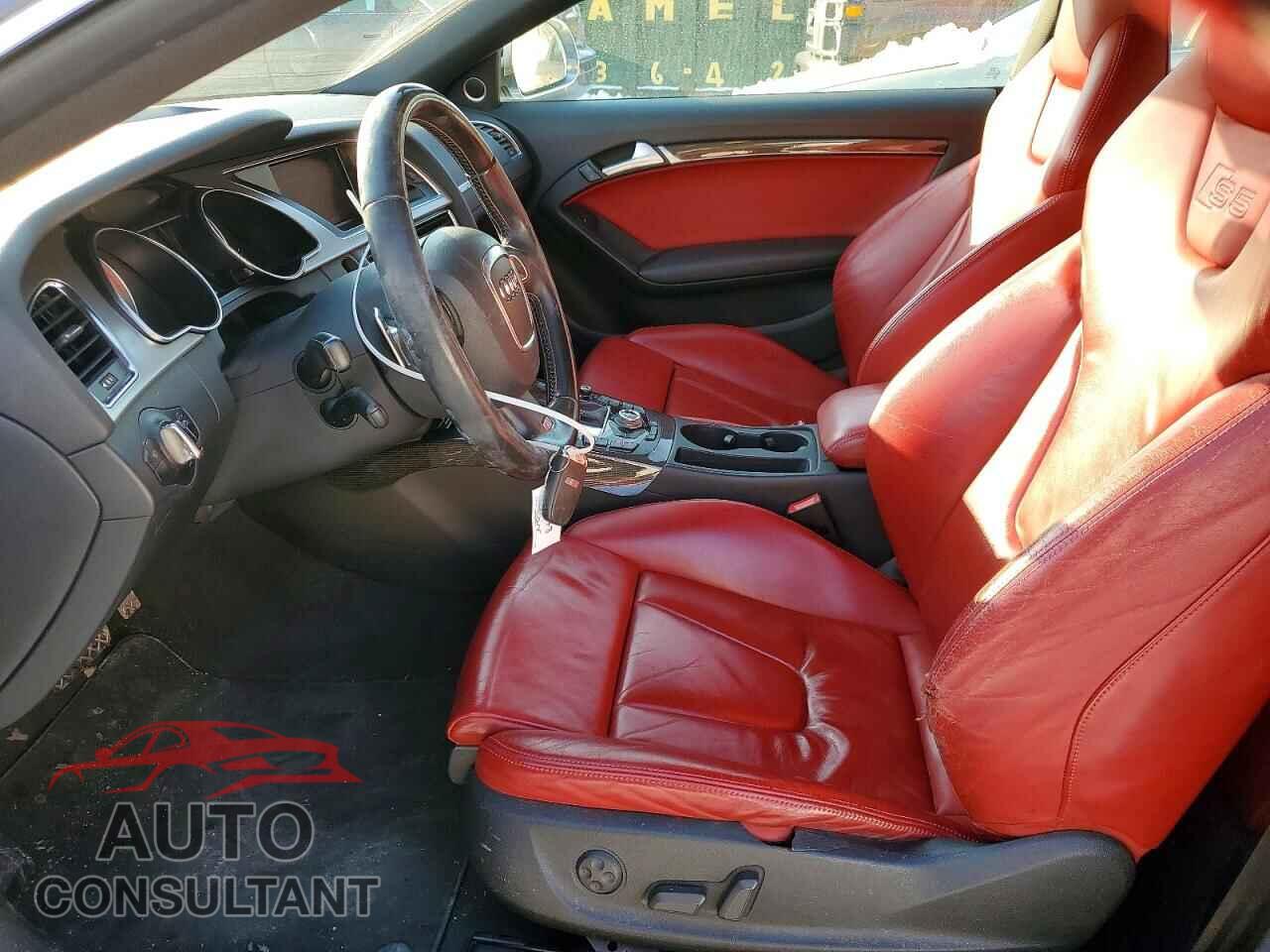 AUDI S5/RS5 2009 - WAURV78T59A031085