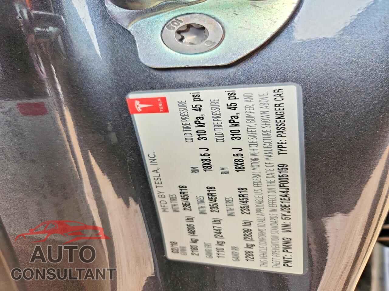 TESLA MODEL 3 2018 - 5YJ3E1EA4JF005159