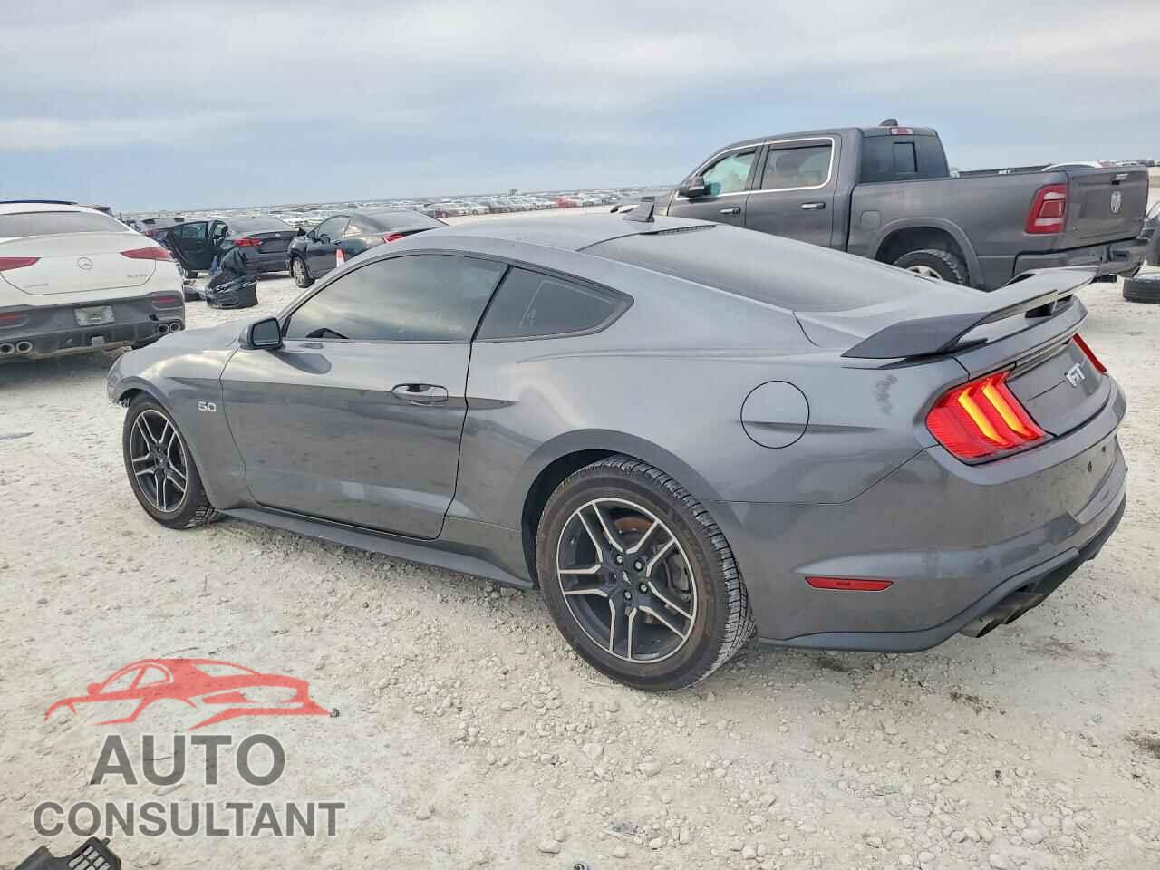 FORD MUSTANG 2021 - 1FA6P8CF7M5146737