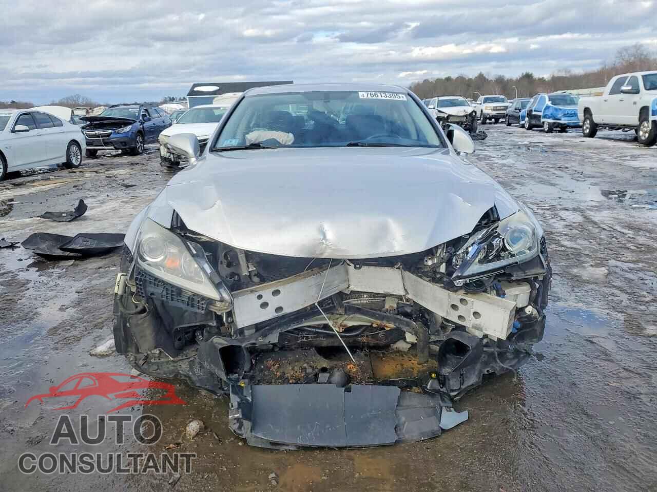 LEXUS IS 2013 - JTHCF5C23D5062053