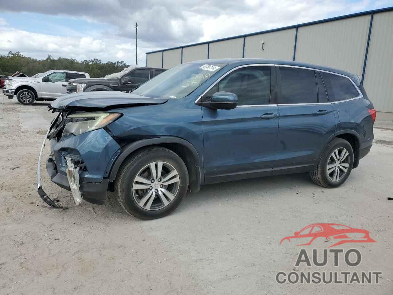 HONDA PILOT 2017 - 5FNYF5H78HB001247