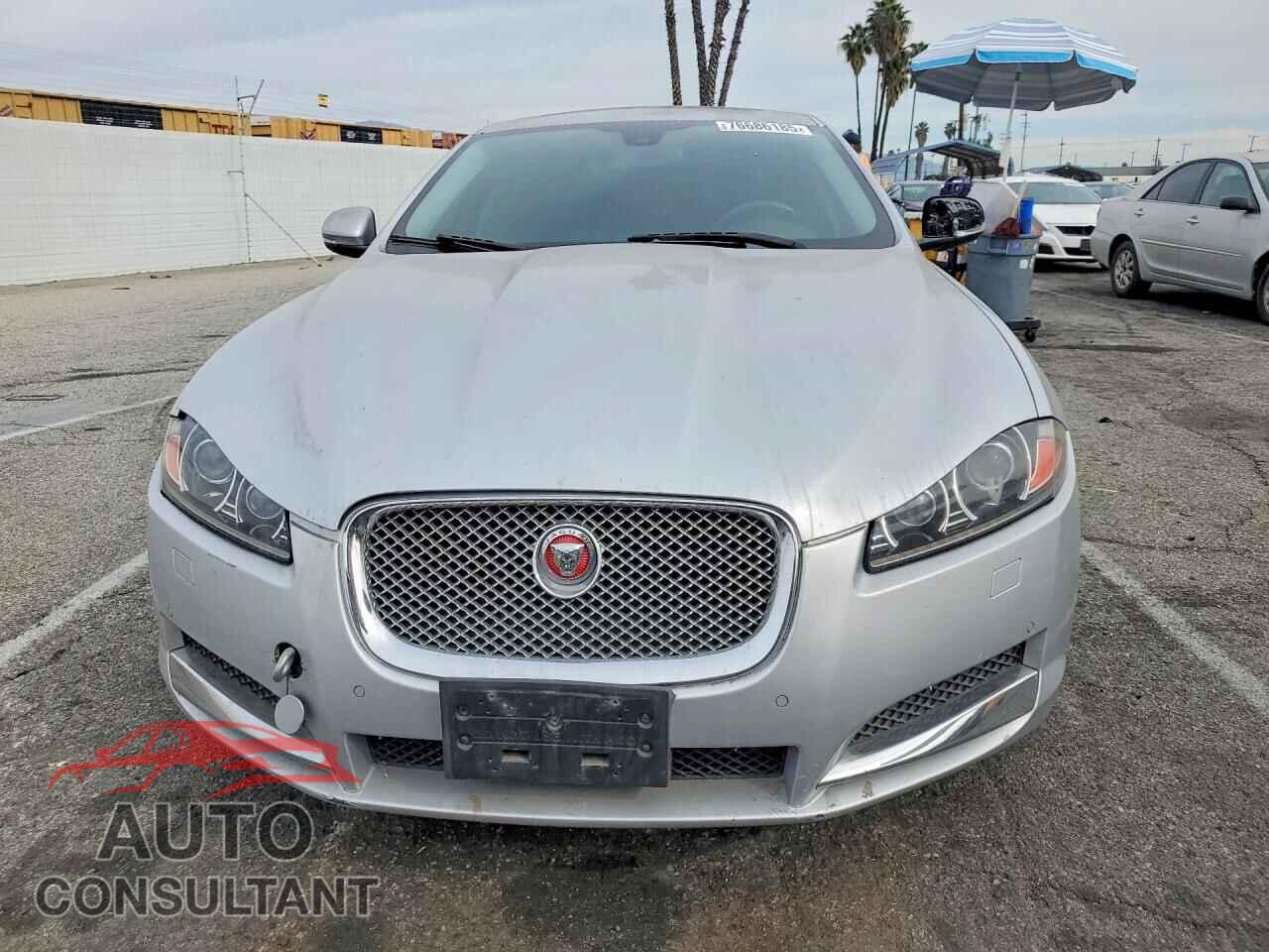 JAGUAR XF 2014 - SAJWA0EX2E8U32905