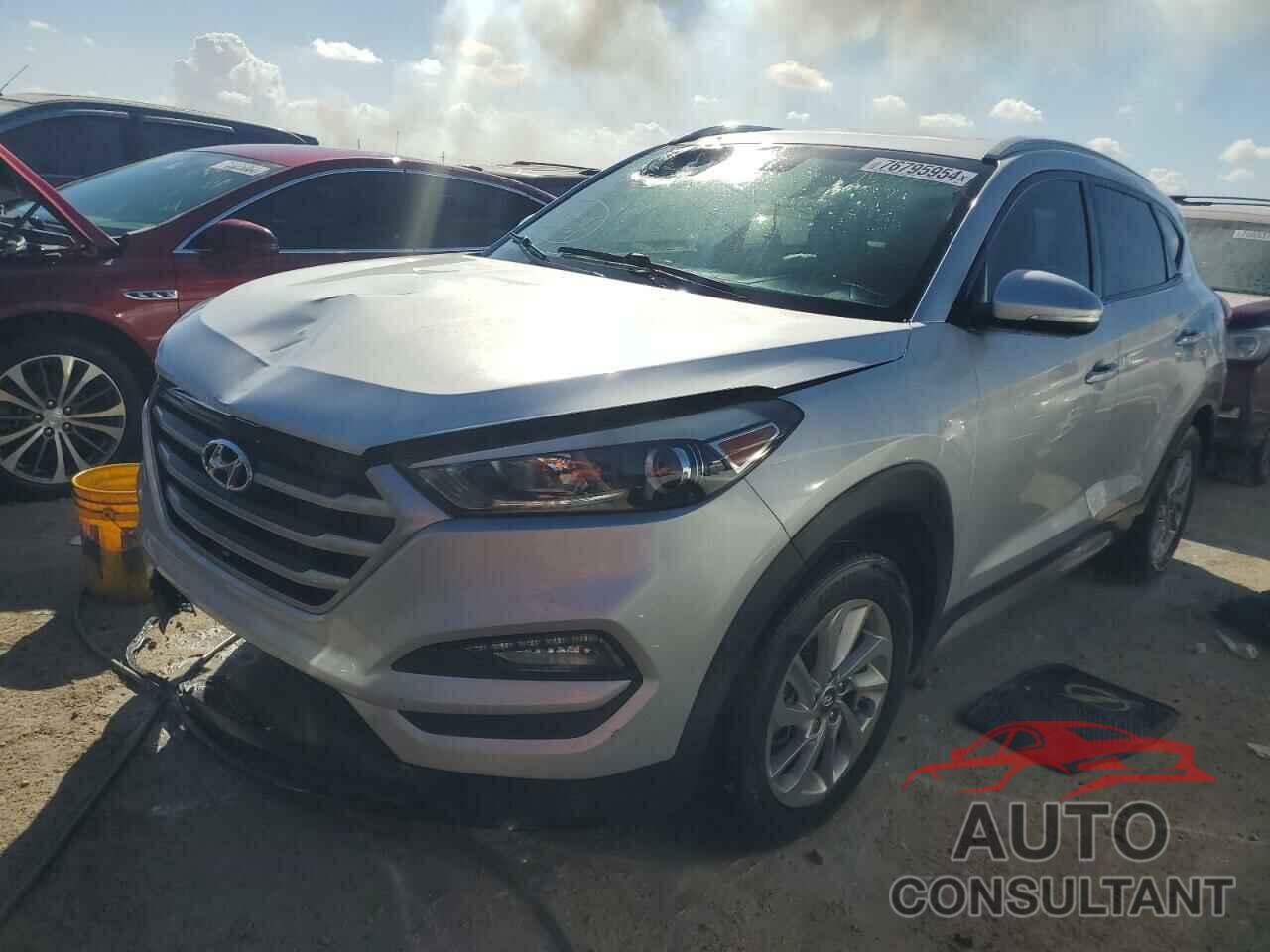 HYUNDAI TUCSON 2018 - KM8J33A42JU639470