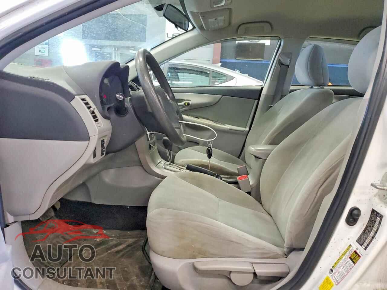 TOYOTA COROLLA 2011 - 2T1BU4EEXBC740446