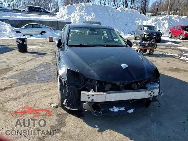 LEXUS IS 2013 - JTHCF5C2XD5063426