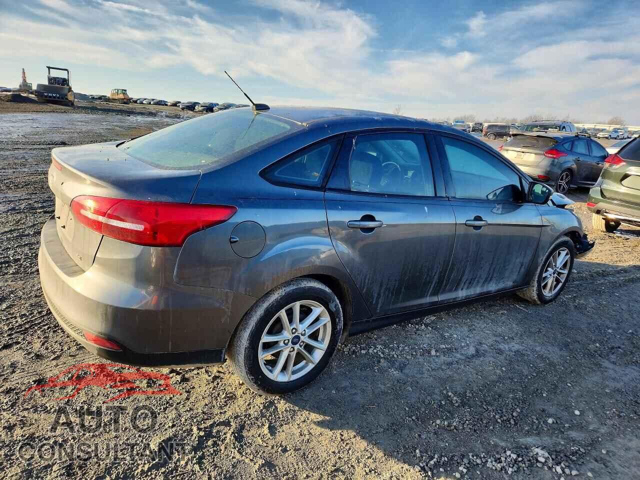 FORD FOCUS 2017 - 1FADP3F21HL208668