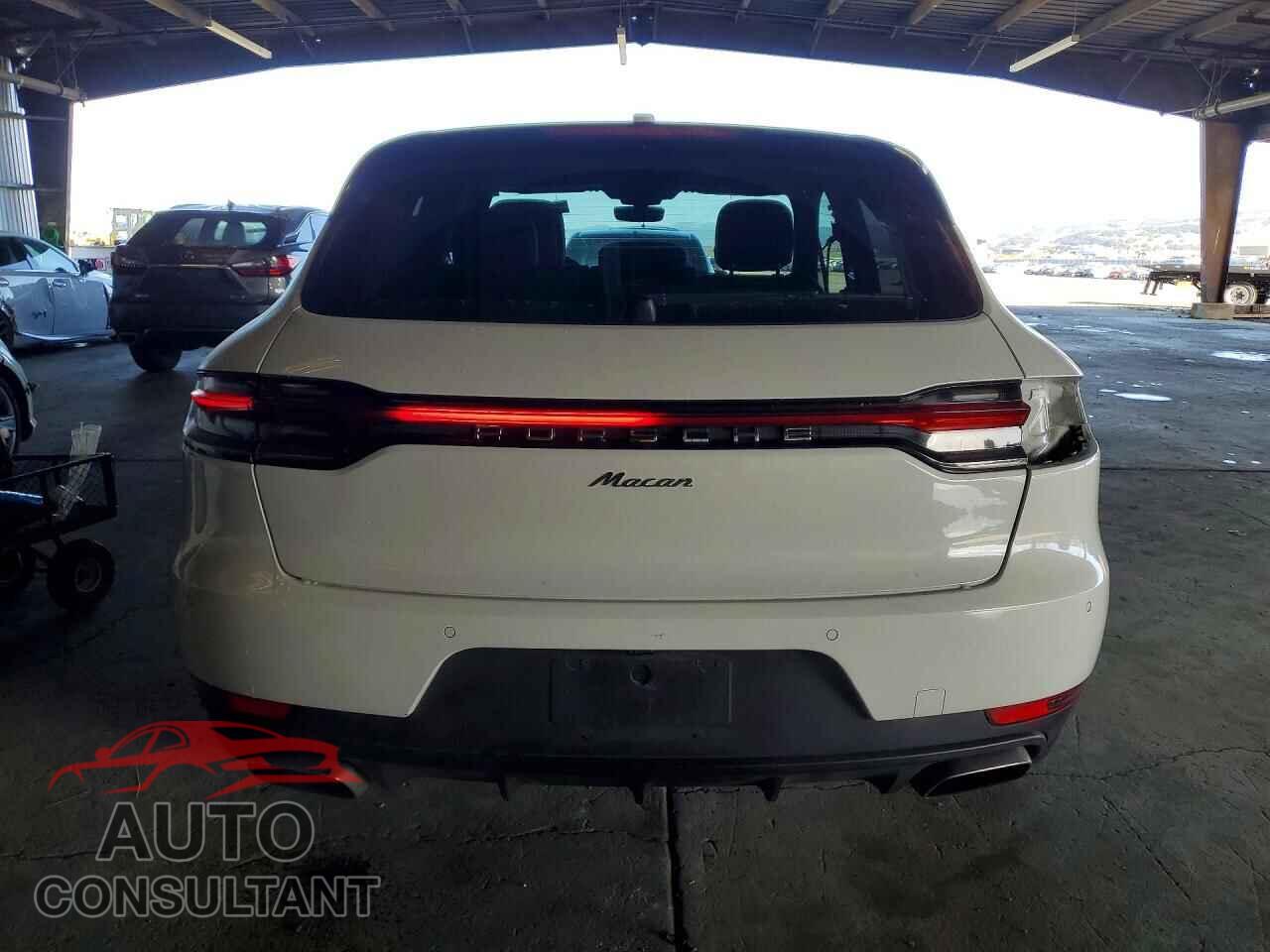 PORSCHE MACAN 2019 - WP1AA2A58KLB01343