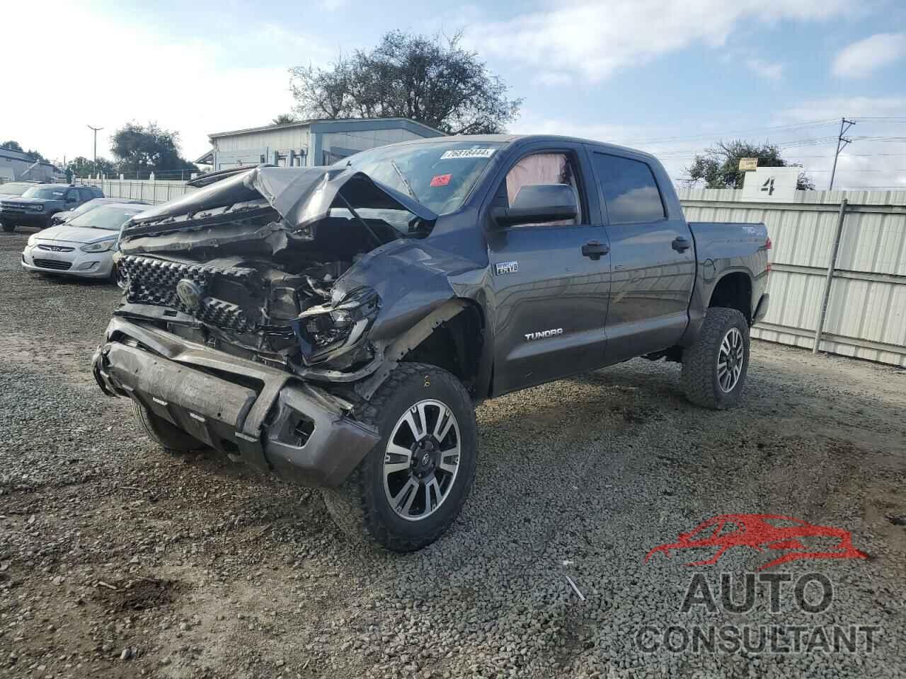 TOYOTA TUNDRA 2020 - 5TFDY5F14LX927893