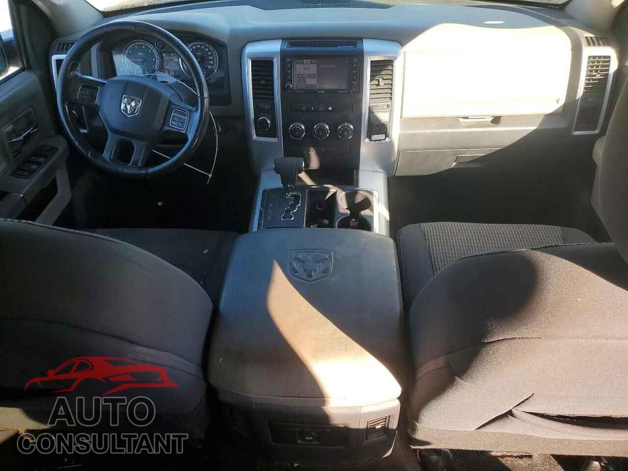 DODGE RAM 1500 2012 - 1C6RD7LT5CS204318