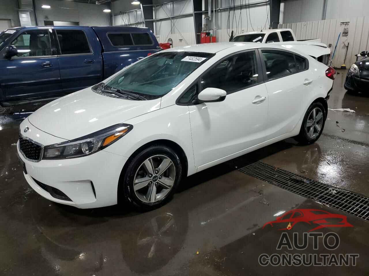 KIA FORTE 2018 - 3KPFL4A70JE280256