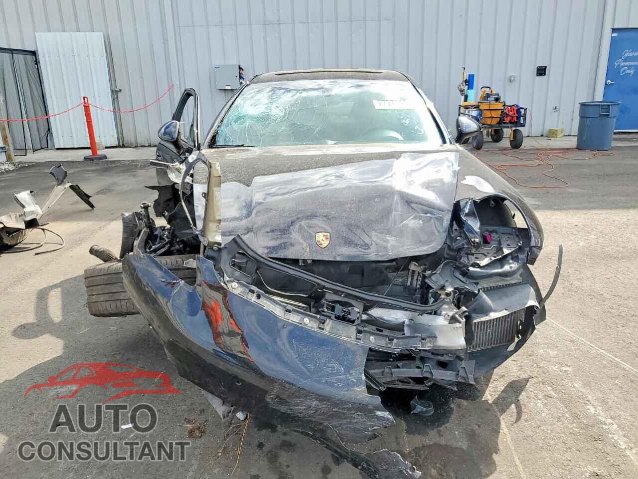PORSCHE PANAMERA 2011 - WP0AC2A7XBL090892