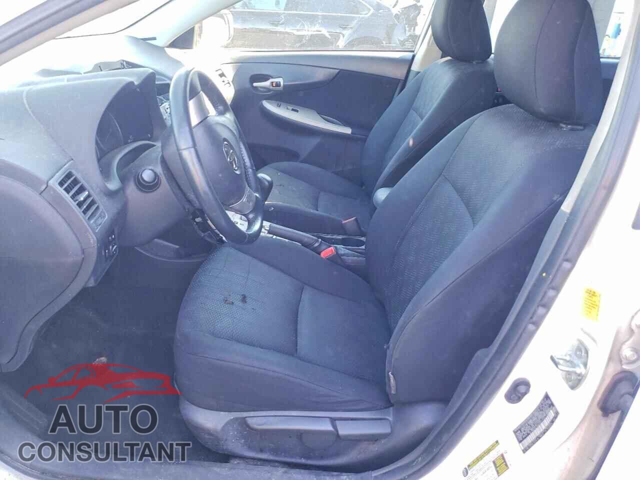 TOYOTA COROLLA 2010 - 2T1BU4EE6AC457749