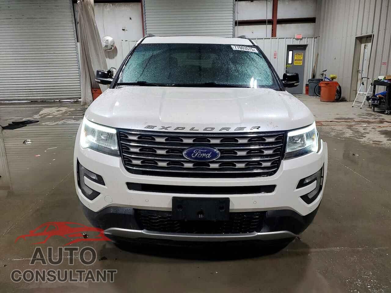 FORD EXPLORER 2017 - 1FM5K8D85HGA52799
