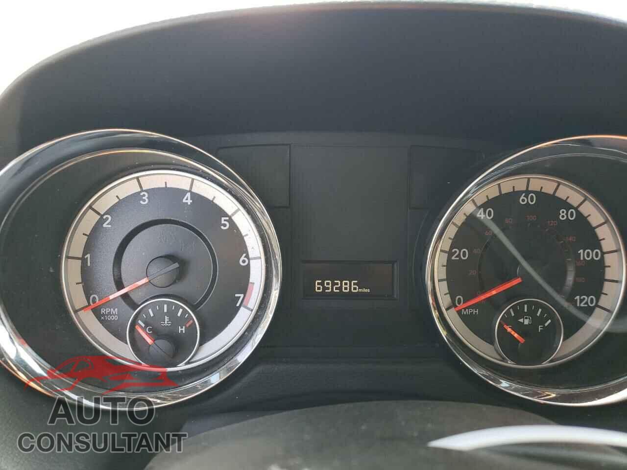 DODGE CARAVAN 2017 - 2C4RDGCG4HR617156