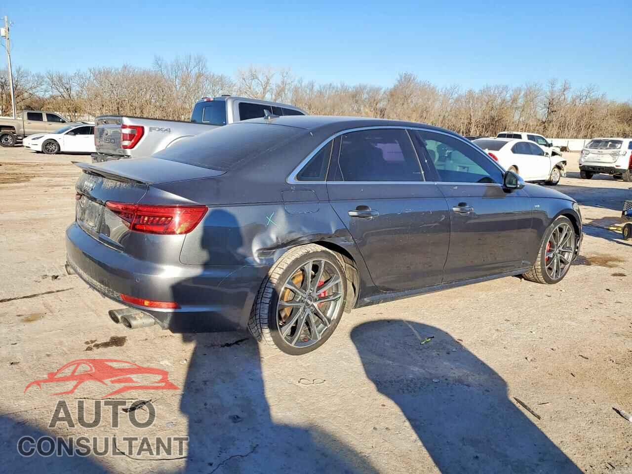 AUDI S4/RS4 2018 - WAUC4AF45JA002756