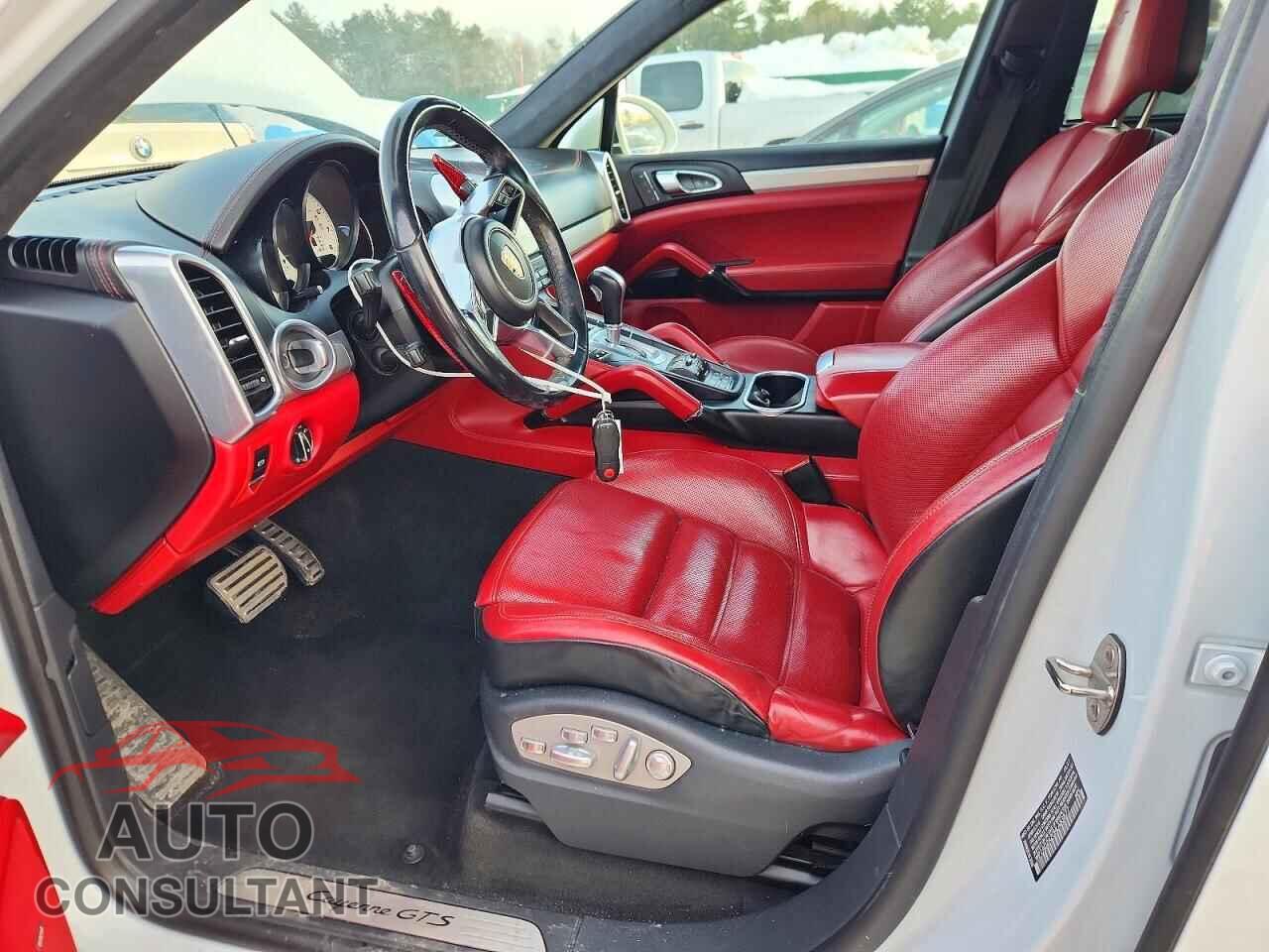 PORSCHE CAYENNE 2017 - WP1AD2A20HLA83877