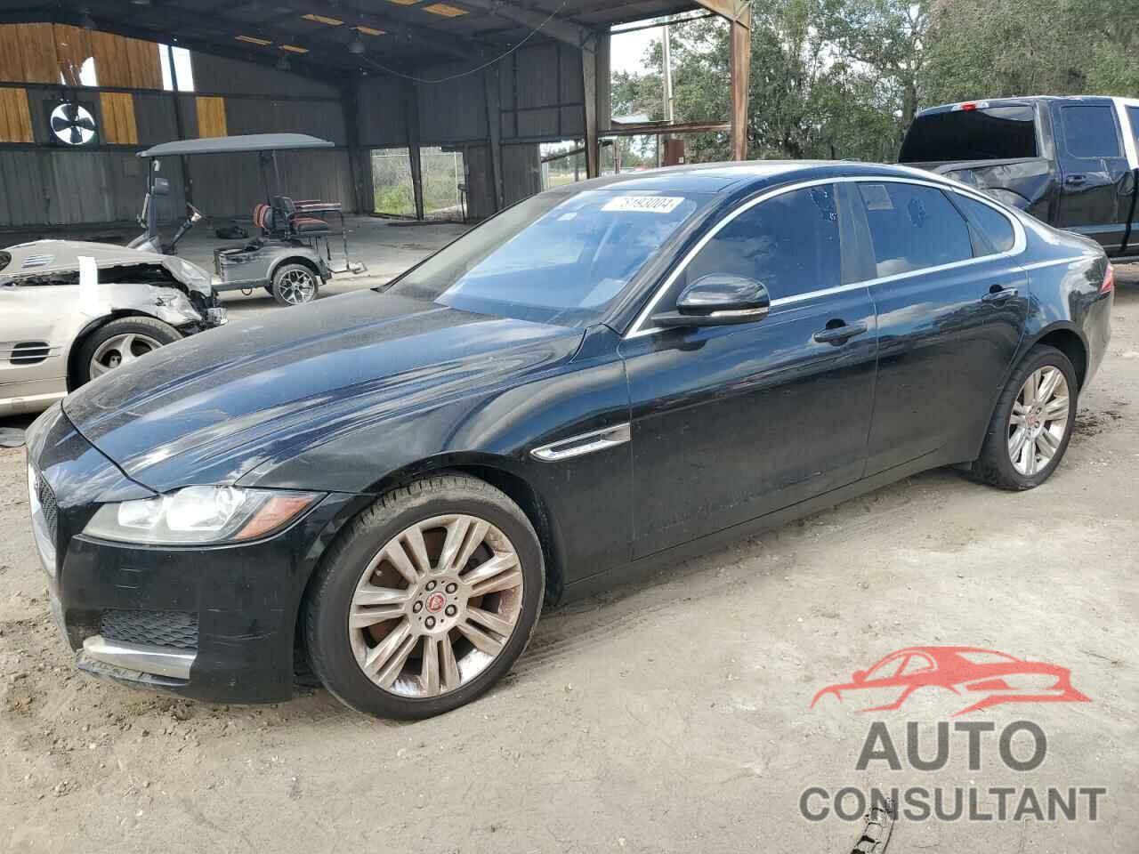 JAGUAR XF 2017 - SAJBJ4BV8HCY45034