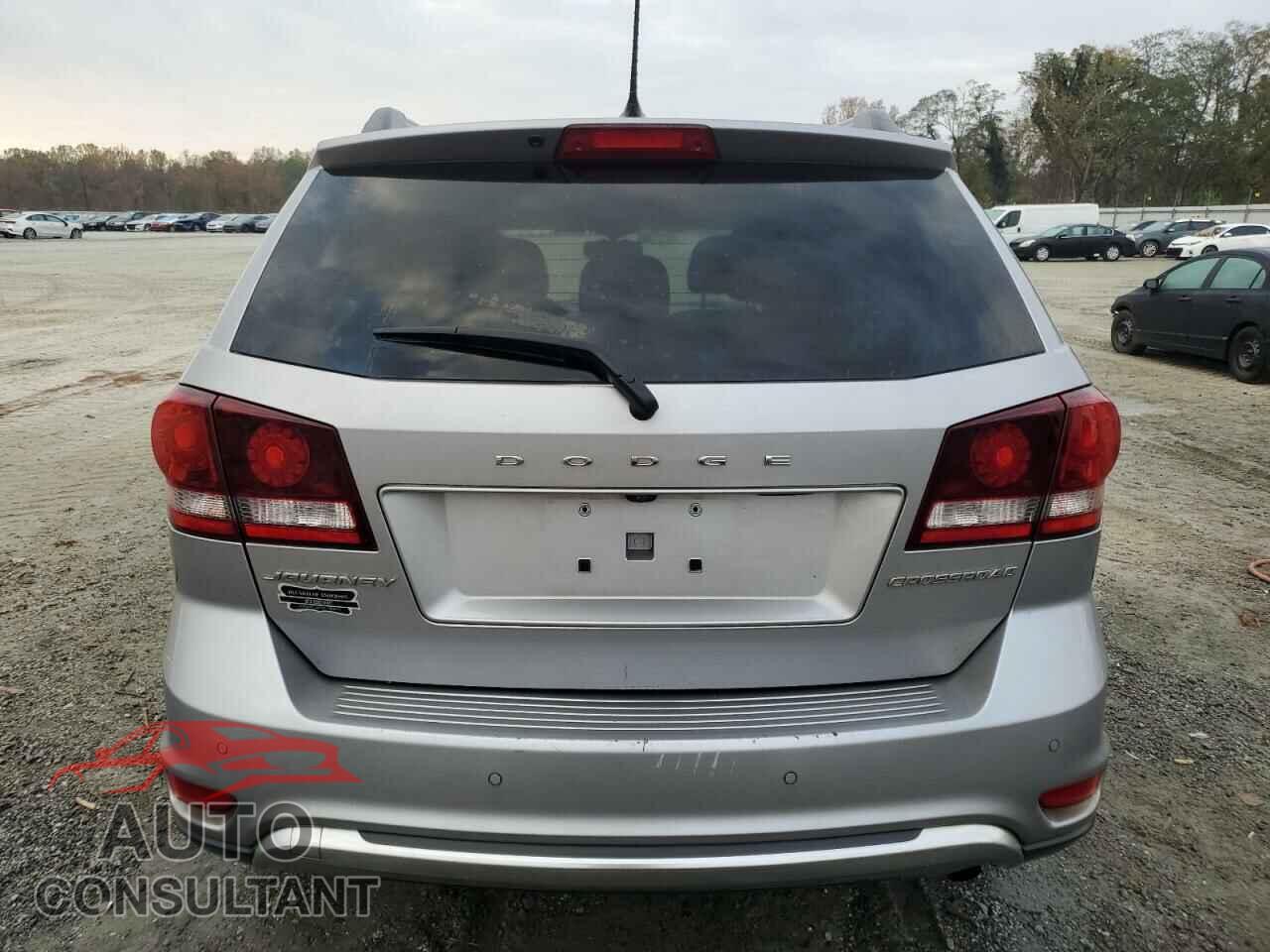 DODGE JOURNEY 2017 - 3C4PDCGBXHT551658