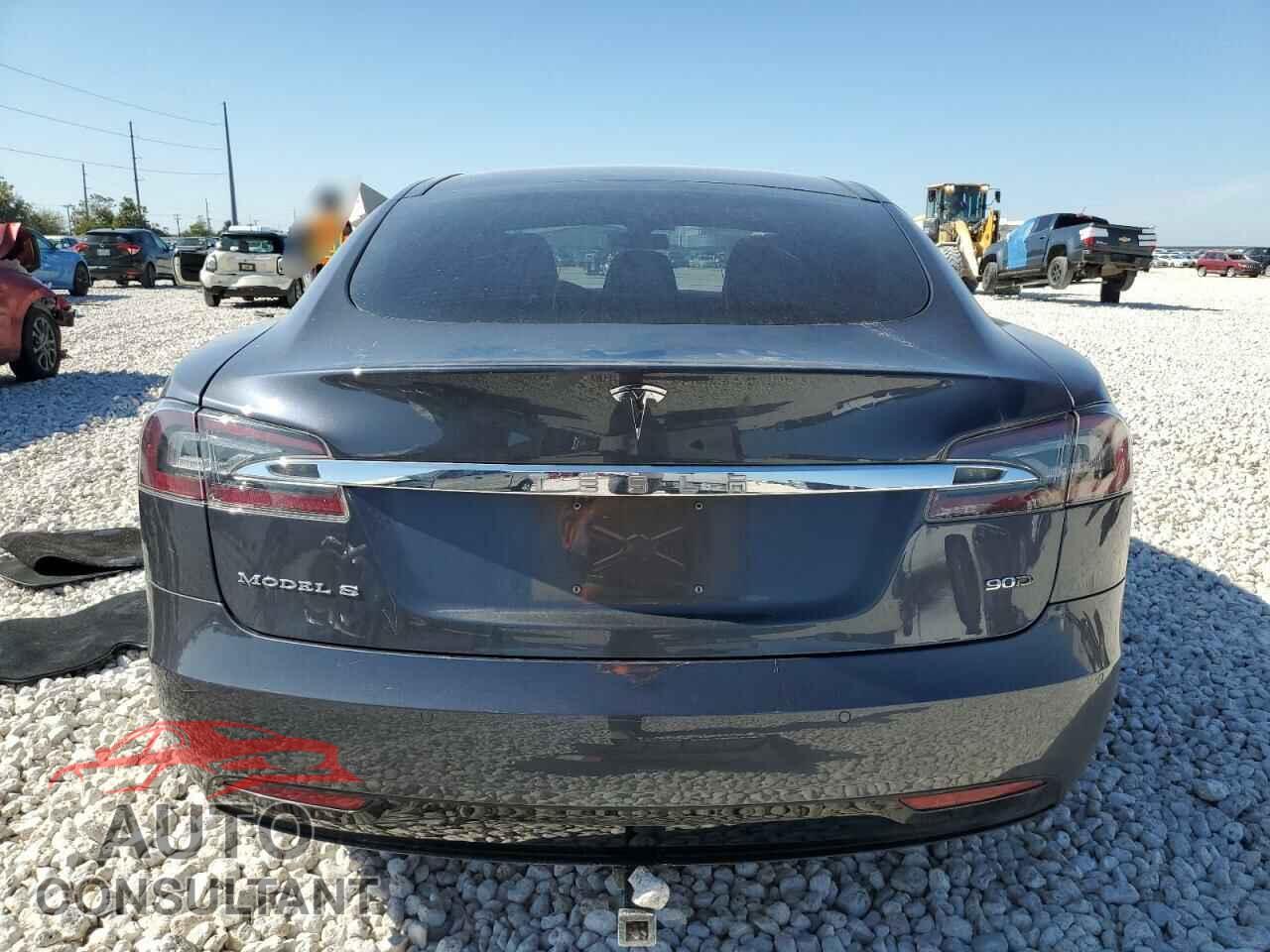 TESLA MODEL S 2016 - 5YJSA1E27GF141682