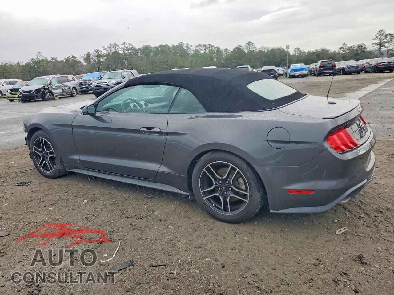 FORD MUSTANG 2018 - 1FATP8UH1J5155433