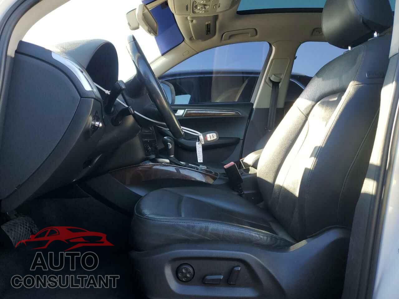 AUDI Q5 2012 - WA1LFAFPXCA073682