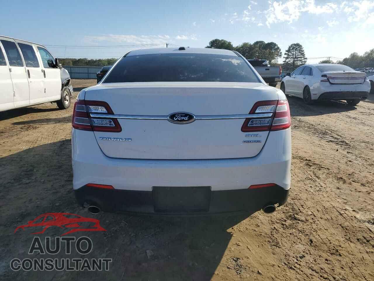 FORD TAURUS 2013 - 1FAHP2E88DG192702