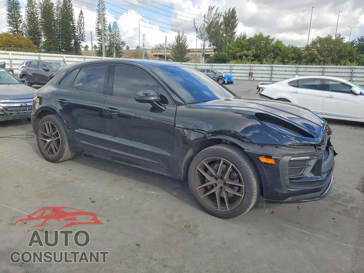 PORSCHE MACAN 2023 - WP1AA2A55PLB20861