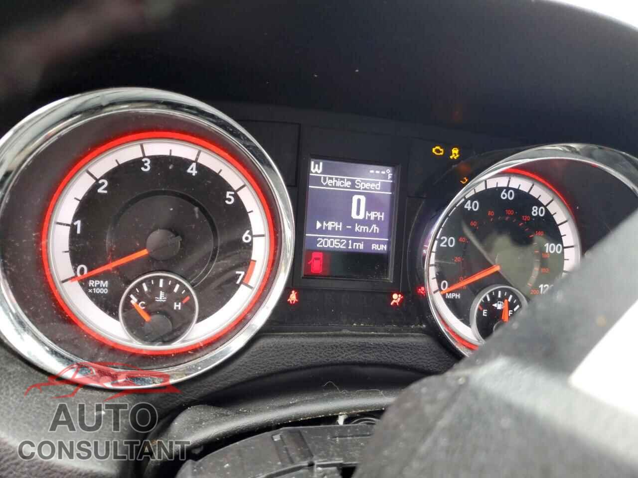 DODGE CARAVAN 2011 - 2D4RN5DGXBR756444