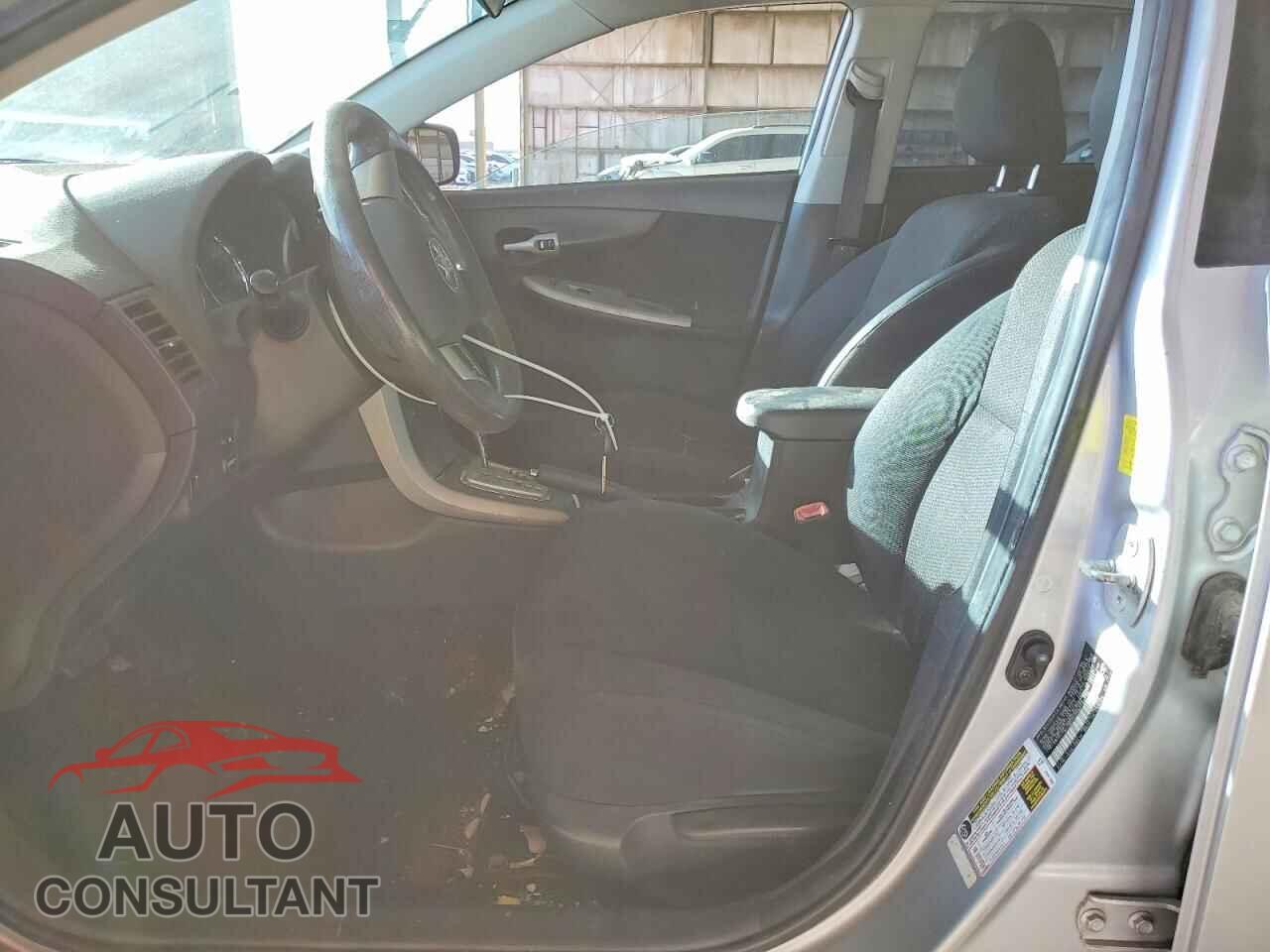 TOYOTA COROLLA 2011 - 2T1BU4EEXBC564739