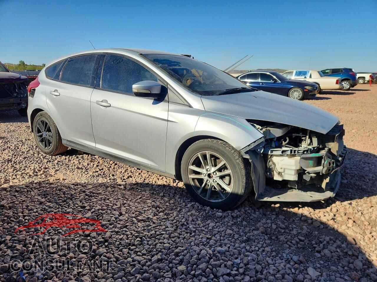 FORD FOCUS 2017 - 1FADP3K29HL255162