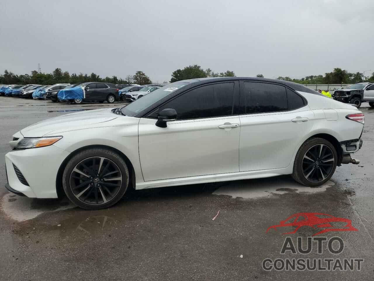 TOYOTA CAMRY 2020 - 4T1KZ1AK6LU034036