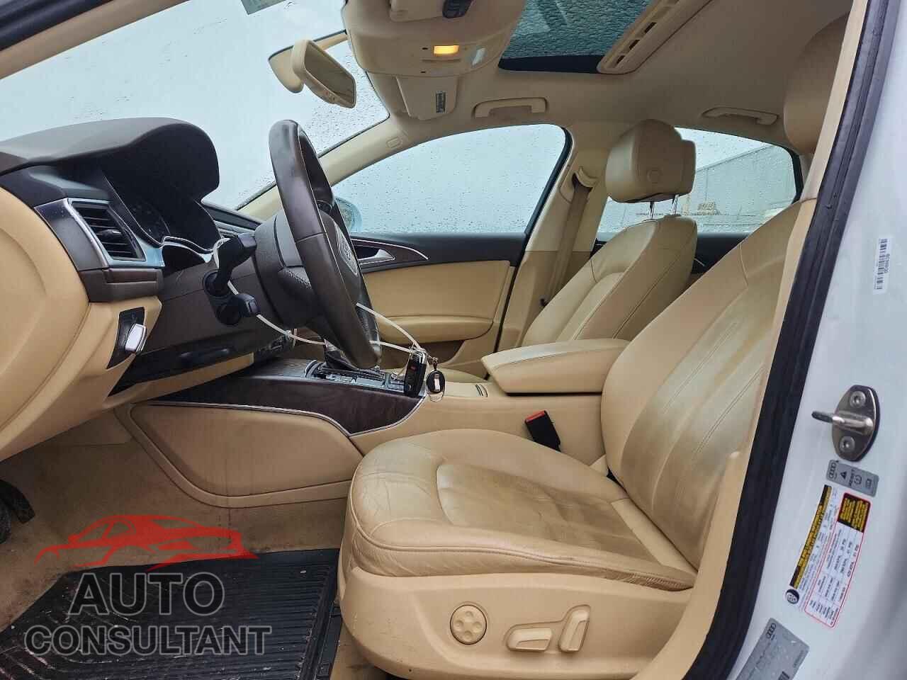 AUDI A6 2013 - WAUGGAFC7DN137895