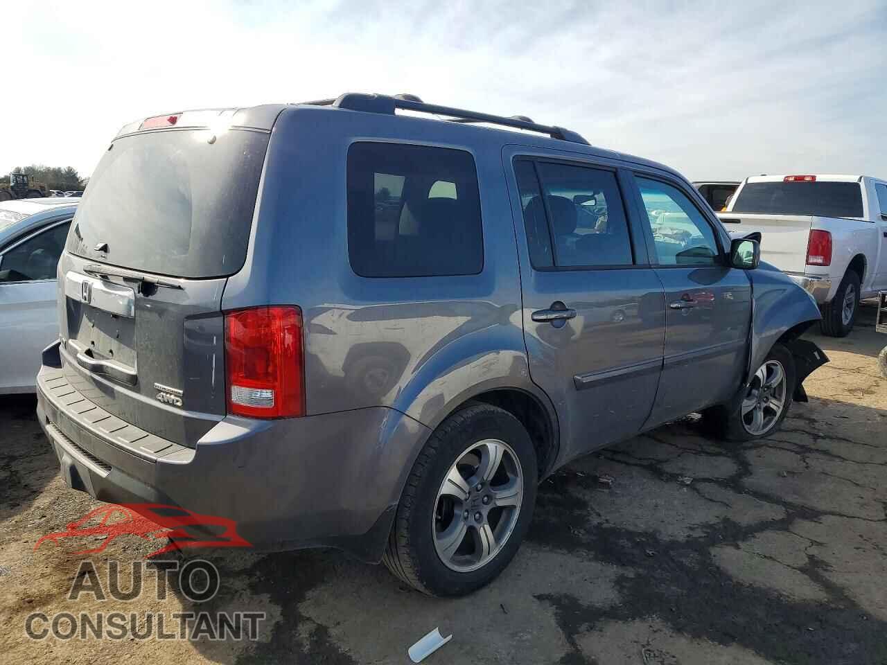 HONDA PILOT 2015 - 5FNYF4H34FB078847