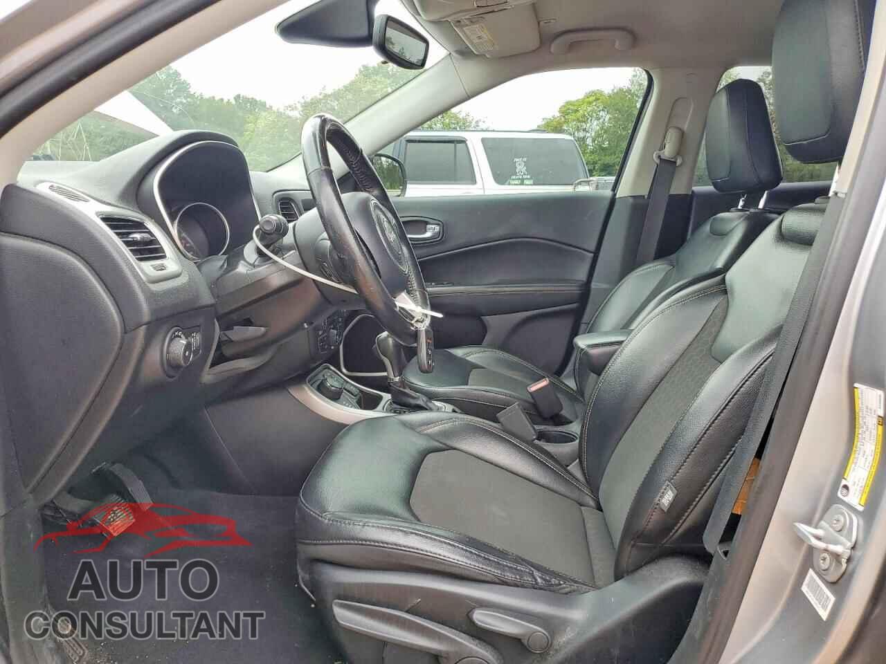 JEEP COMPASS 2019 - 3C4NJDBB1KT599490