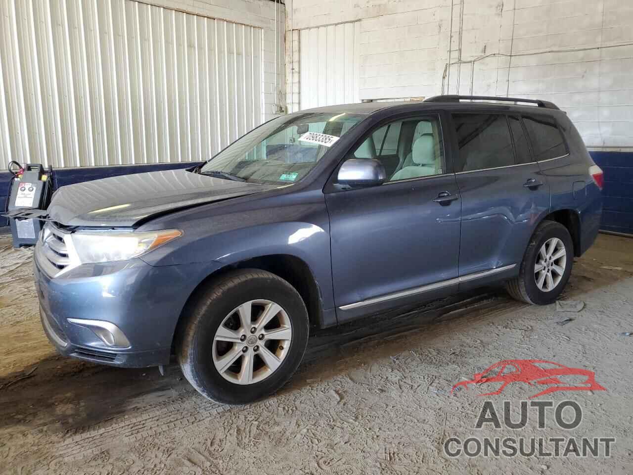 TOYOTA HIGHLANDER 2012 - 5TDBK3EH1CS116117