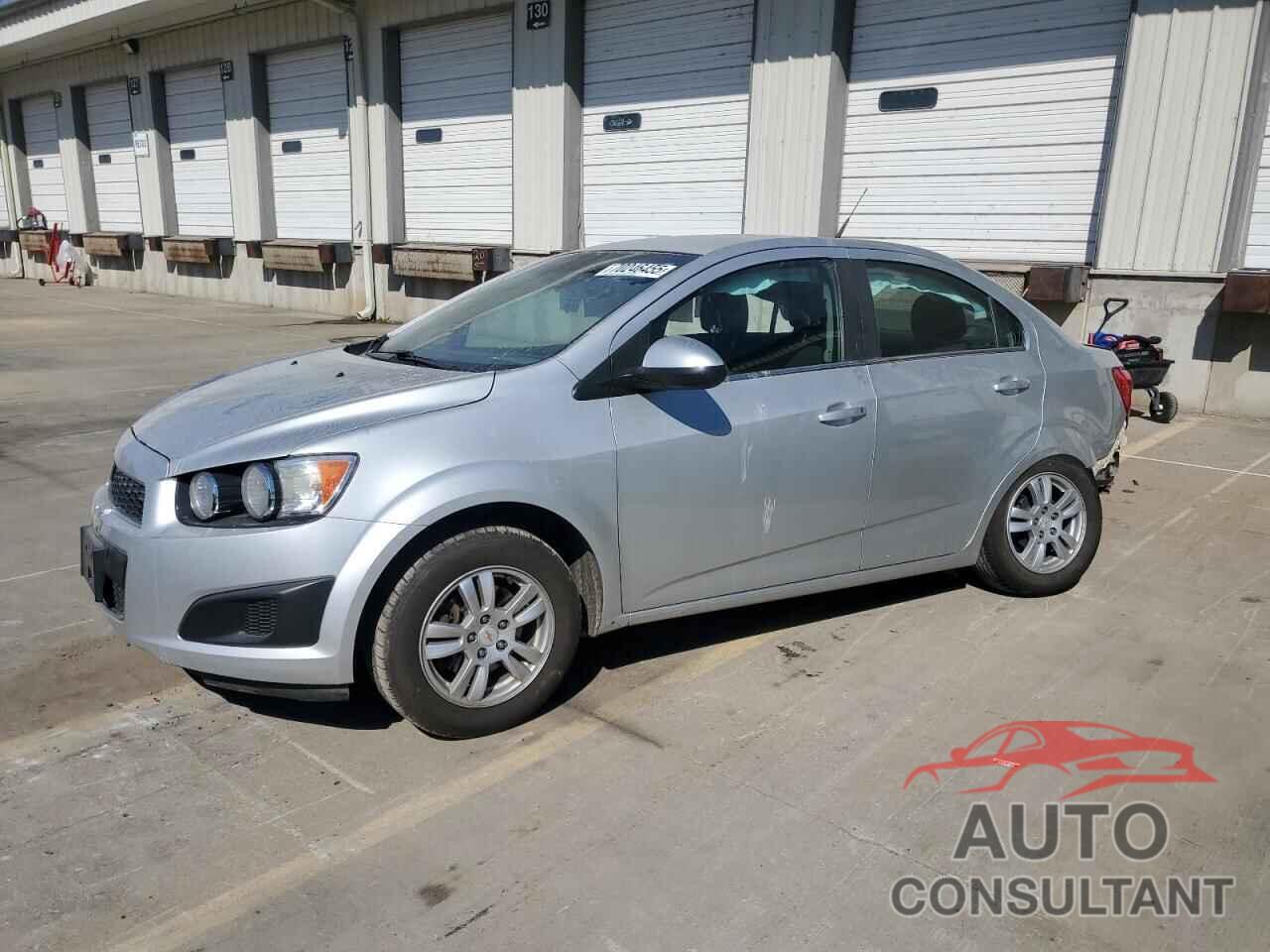 CHEVROLET SONIC 2012 - 1G1JC5SH8C4171063